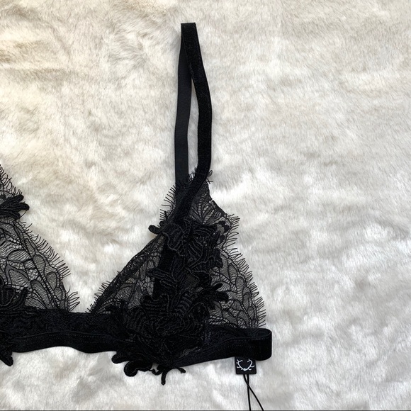 For Love & Lemons Flower Skivvies Blossom Bralette Black Size S NWT - Picture 4 of 14